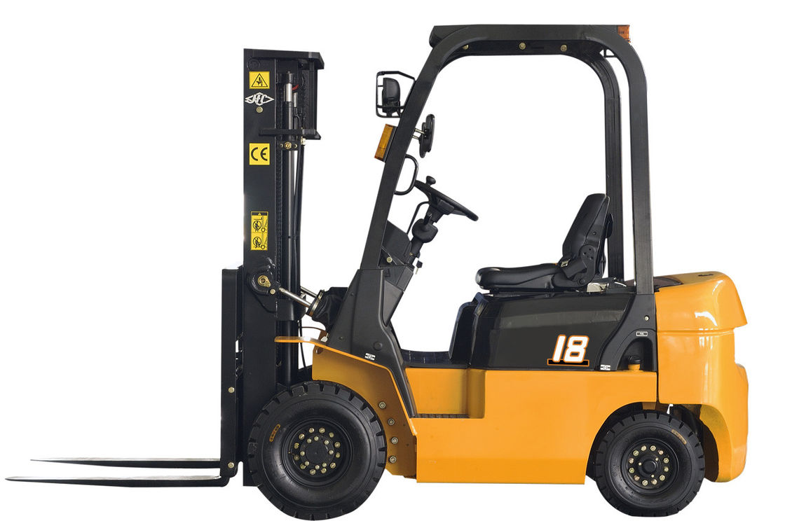 Warehouse Gasoline Forklift Truck 1.8T Loading Cargo 500mm Load Center