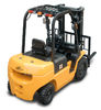 China Hangcha Brand Diesel Forklift Truck , 2 Ton Diesel Forklift With ISUZU Engine distributor